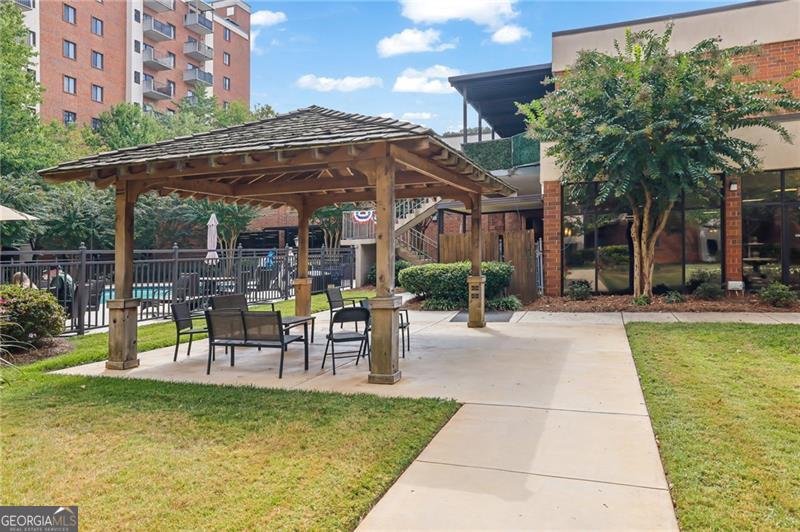 300 Johnson Ferry Road Atlanta - 14