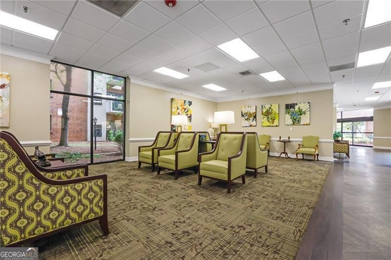 300 Johnson Ferry Road Atlanta - 23