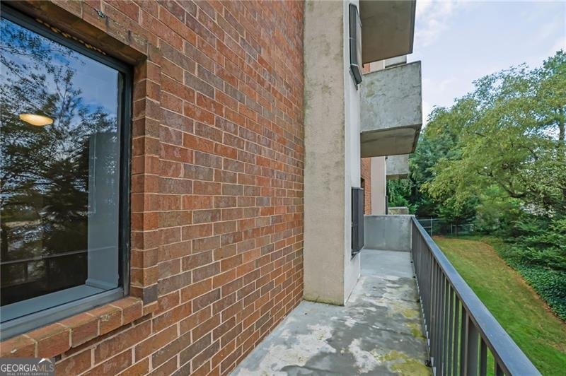 300 Johnson Ferry Road Atlanta - 26