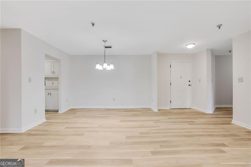 300 Johnson Ferry Road Atlanta - 3