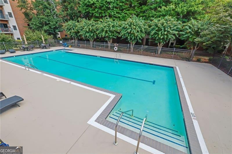 300 Johnson Ferry Road Atlanta - 37