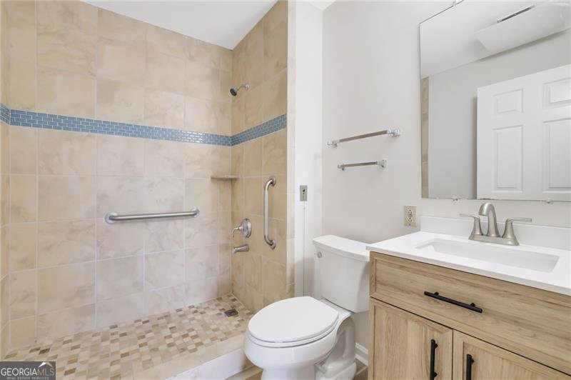 300 Johnson Ferry Road Atlanta - 7