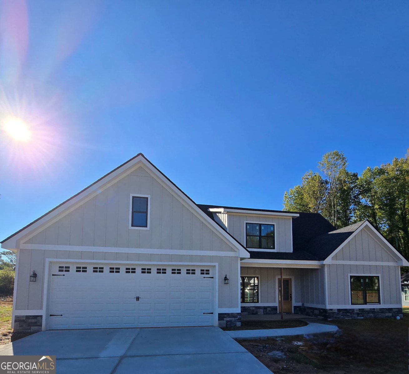 89 Huntington Drive Lavonia - 1