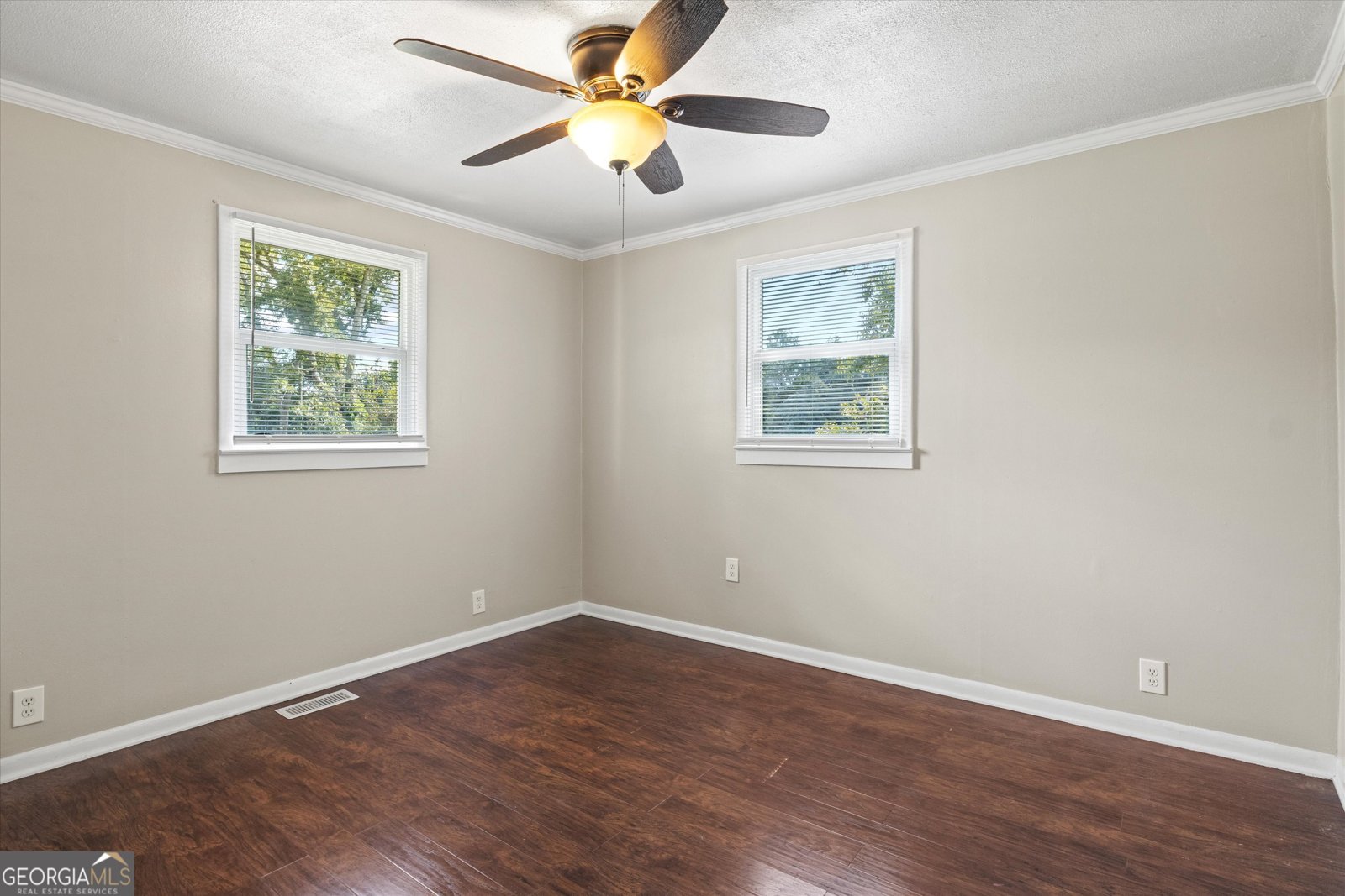 375 Baggs Avenue Pelham - 18