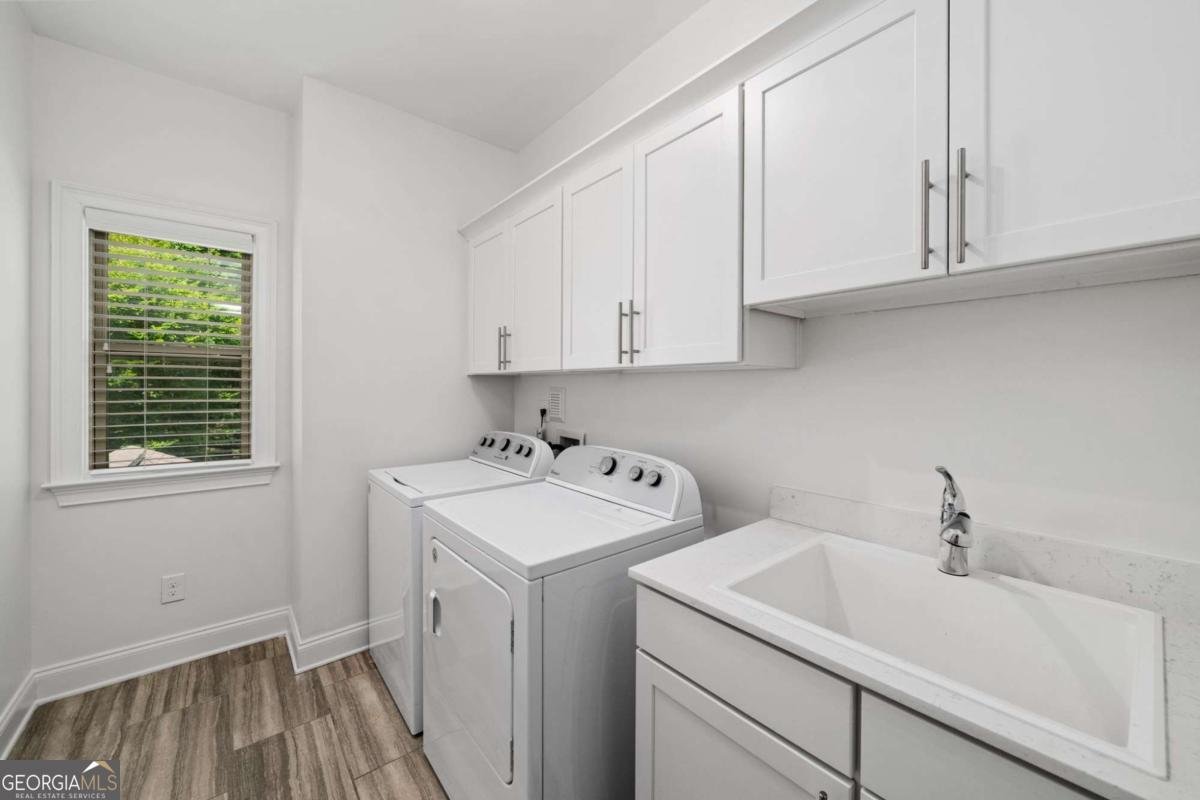 2930 Manorview Lane Milton - 8