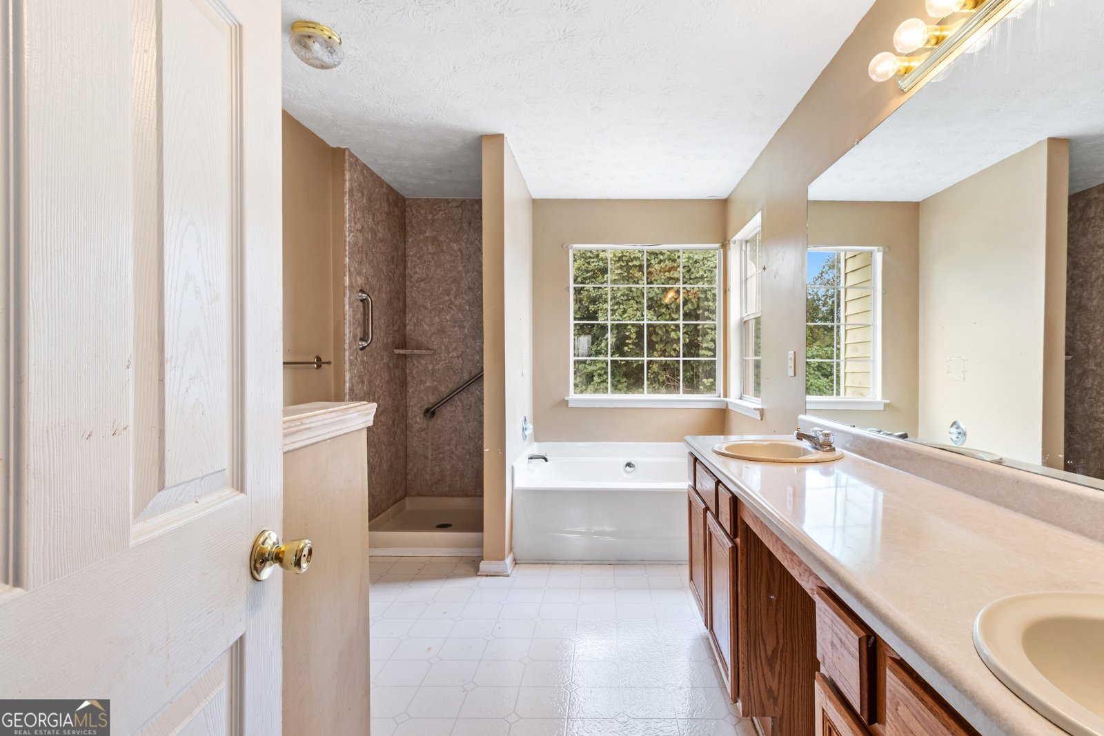 8529 GLENDEVON Riverdale - 22