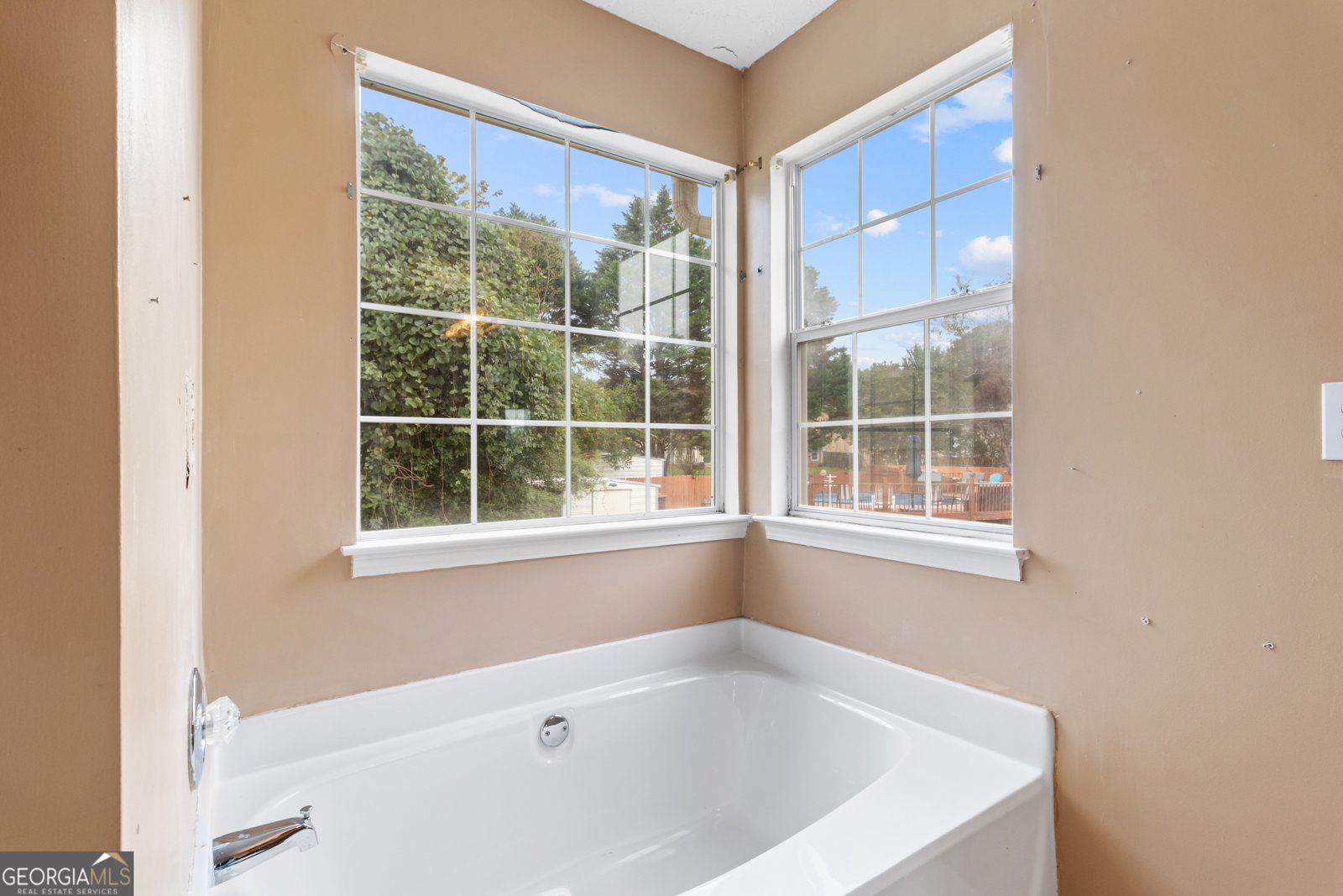 8529 GLENDEVON Riverdale - 24