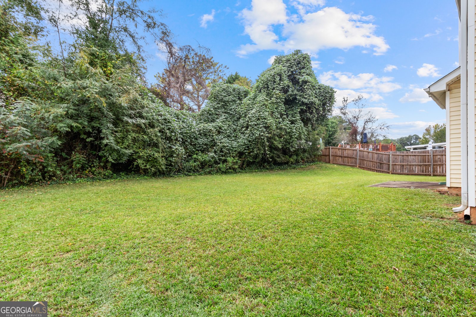 8529 GLENDEVON Riverdale - 35
