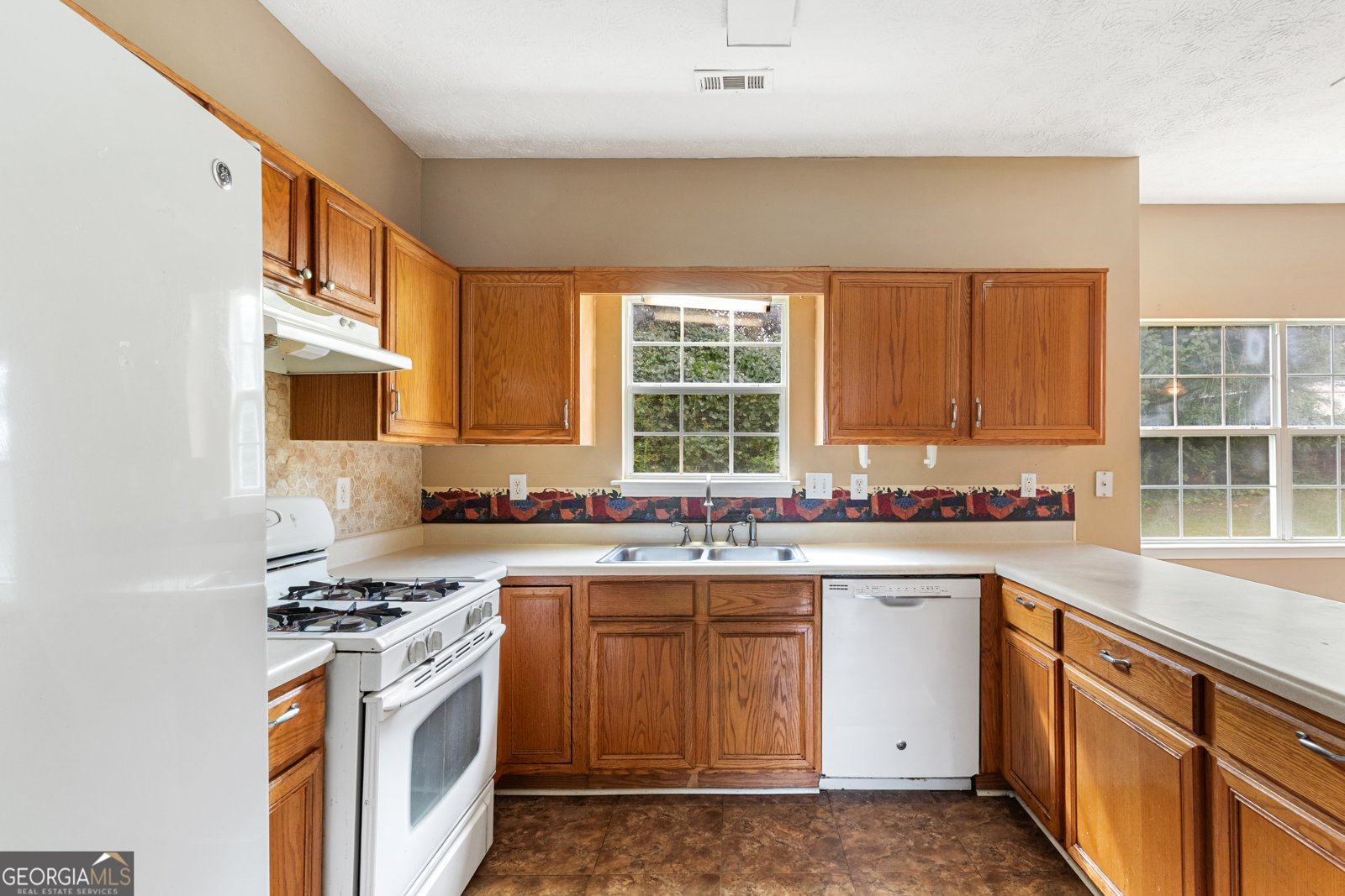 8529 GLENDEVON Riverdale - 6