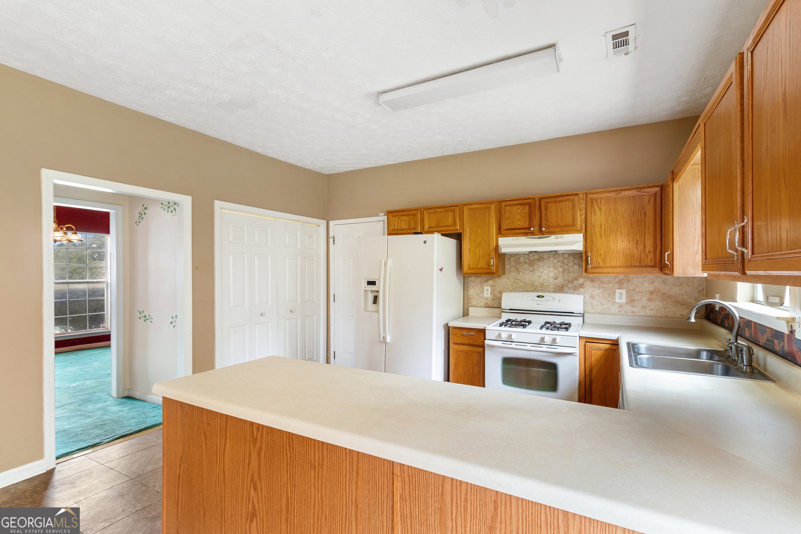8529 GLENDEVON Riverdale - 8