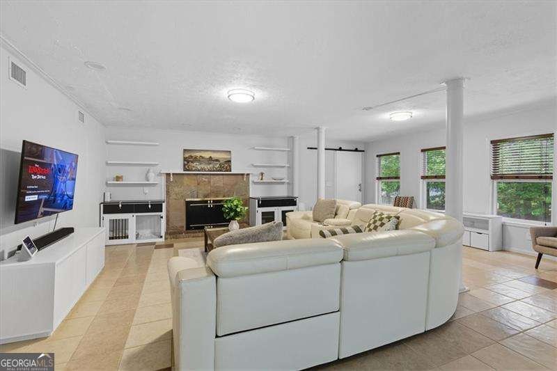 295 Crab Orchard Way Roswell - 10