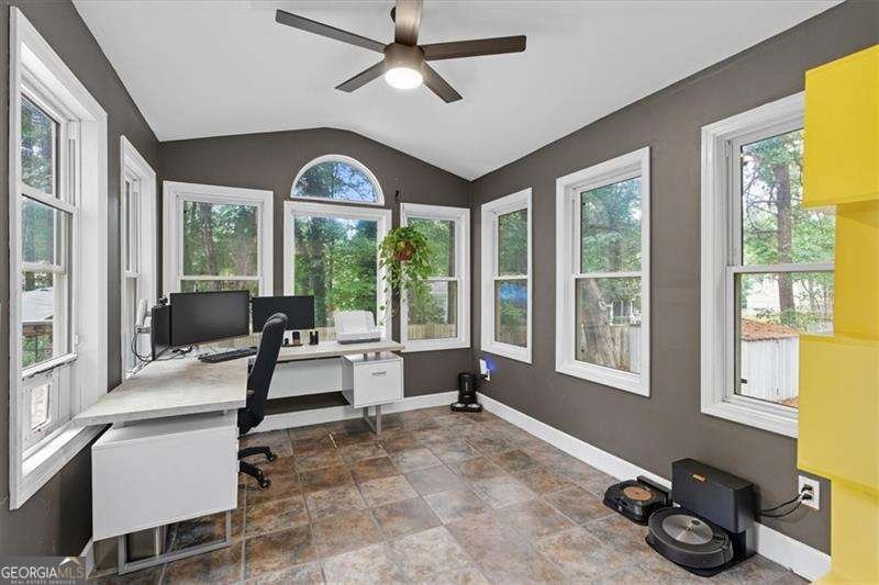 295 Crab Orchard Way Roswell - 17
