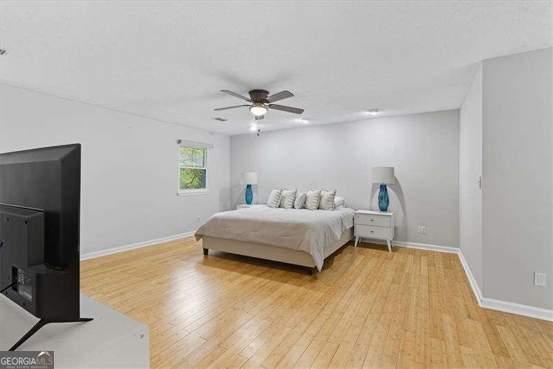 295 Crab Orchard Way Roswell - 23