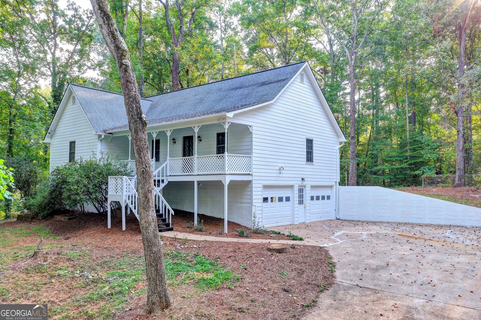 214 Valley Brook Drive Woodstock - 1