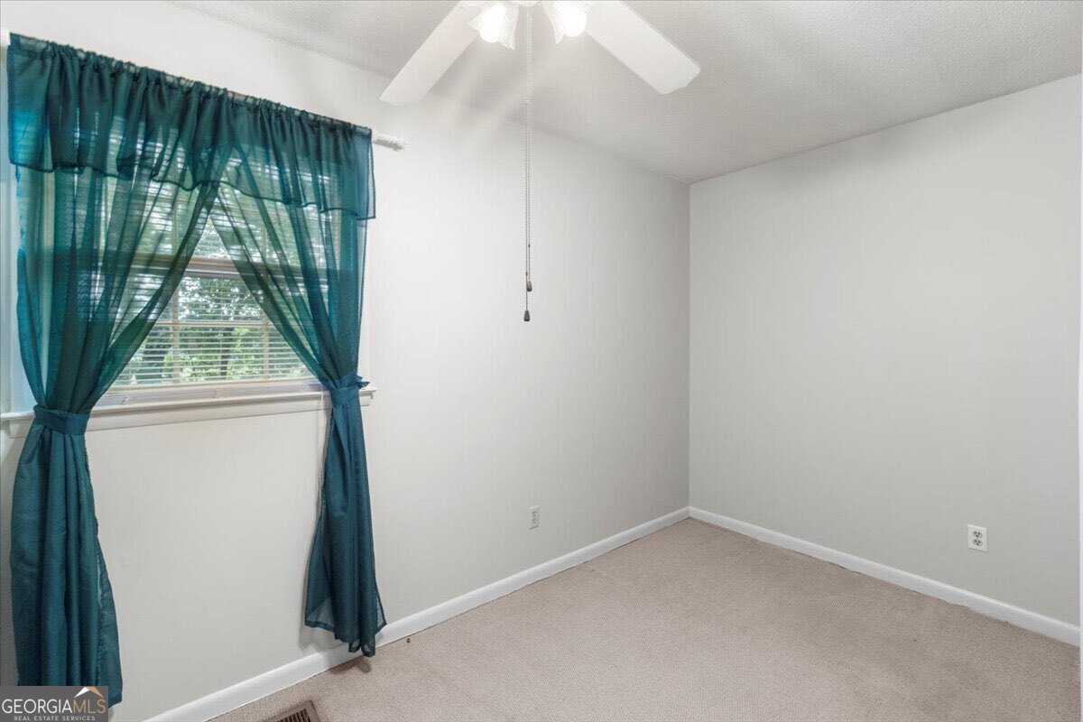 111 Madison Oaks Drive Colbert - 2