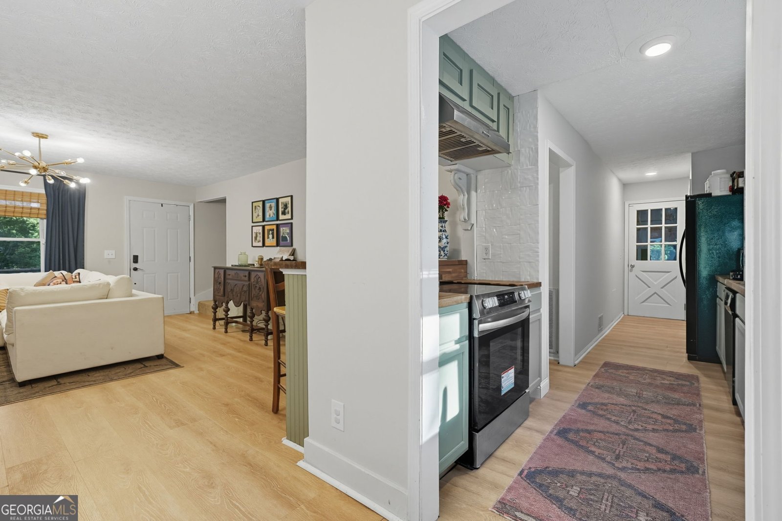 354 OAKRIDGE Drive Cartersville - 17