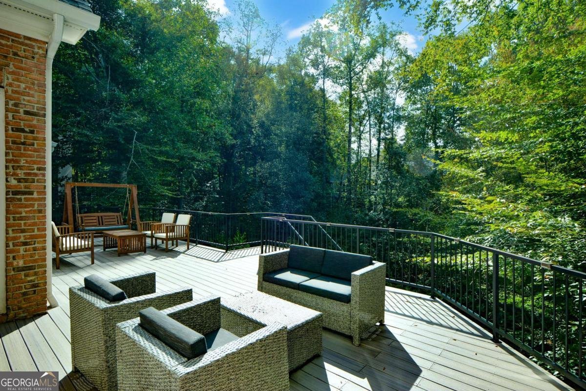 730 Winnmark Court Roswell - 25