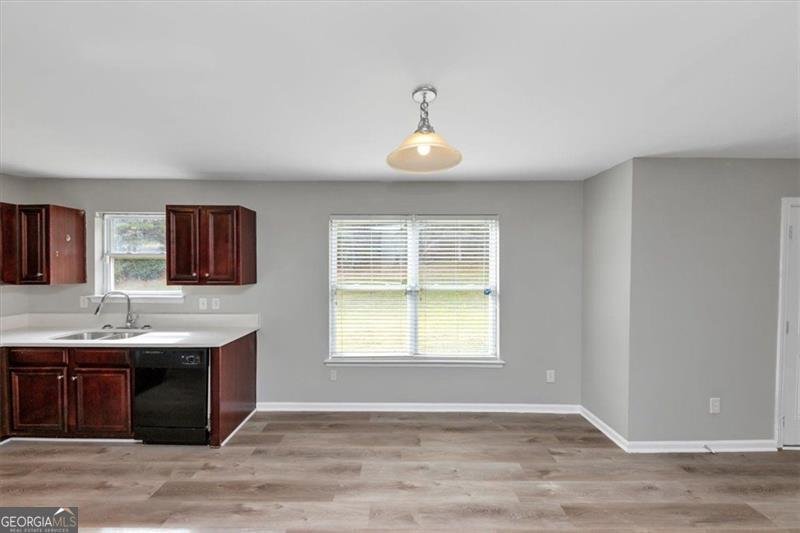 2420 VALLEY CREEK Lithia Springs - 11