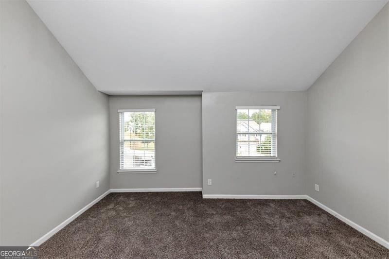 2420 VALLEY CREEK Lithia Springs - 37
