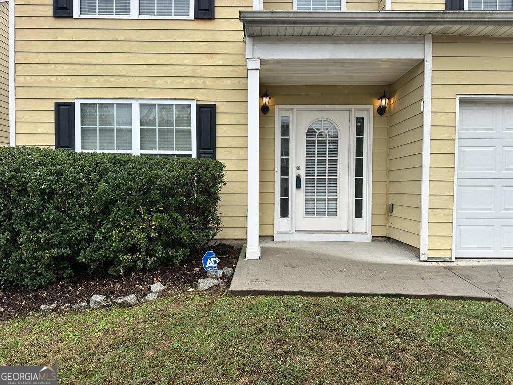 2420 VALLEY CREEK Drive Lithia Springs - 46