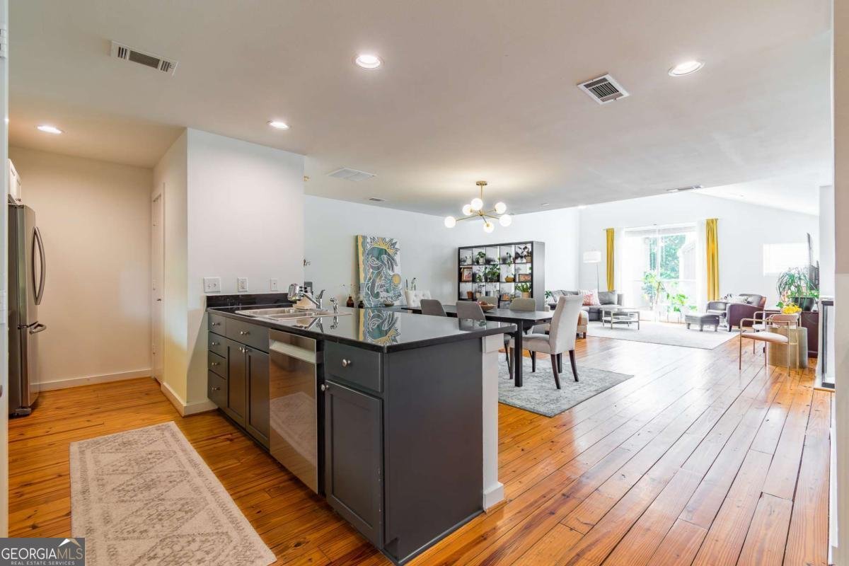 920 Memorial Drive Atlanta - 14