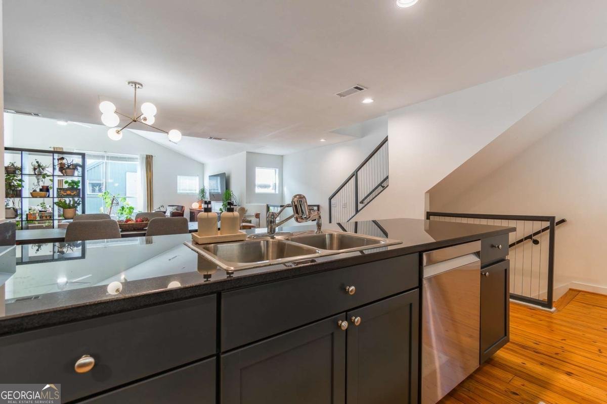 920 Memorial Drive Atlanta - 19