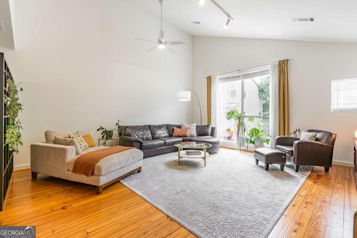 920 Memorial Drive Atlanta - 25