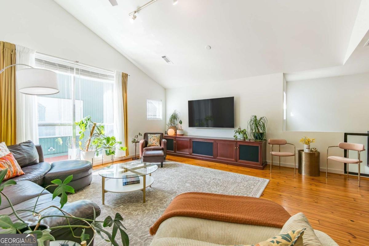 920 Memorial Drive Atlanta - 26
