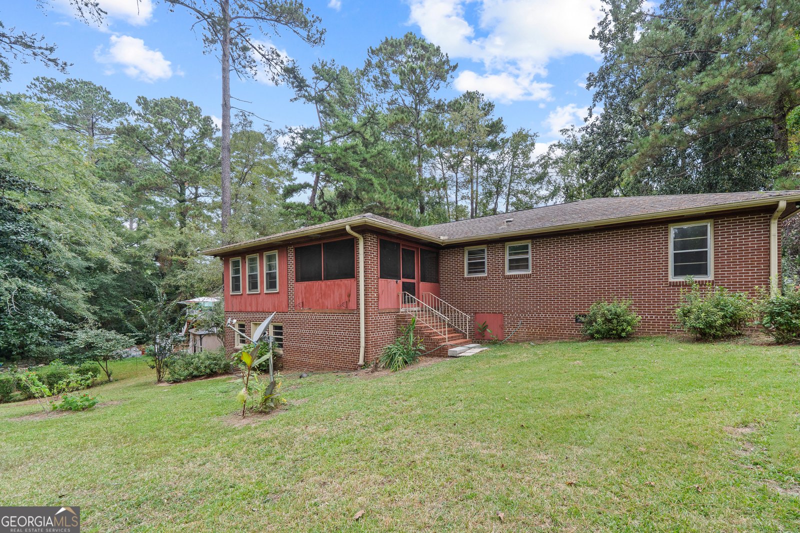 240 Lakeside Drive Milledgeville - 11