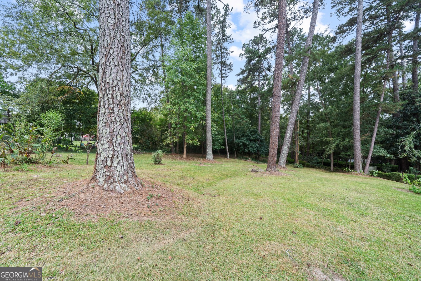240 Lakeside Drive Milledgeville - 12