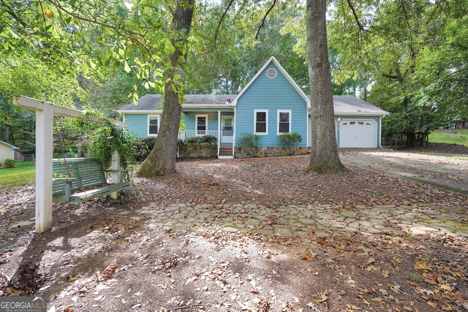 135 Springvalley Way Stockbridge - 2