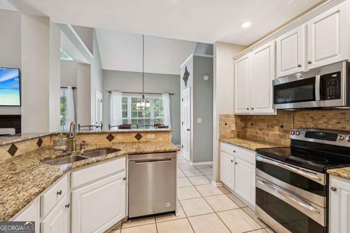 1785 Dartford Way Hoschton - 14