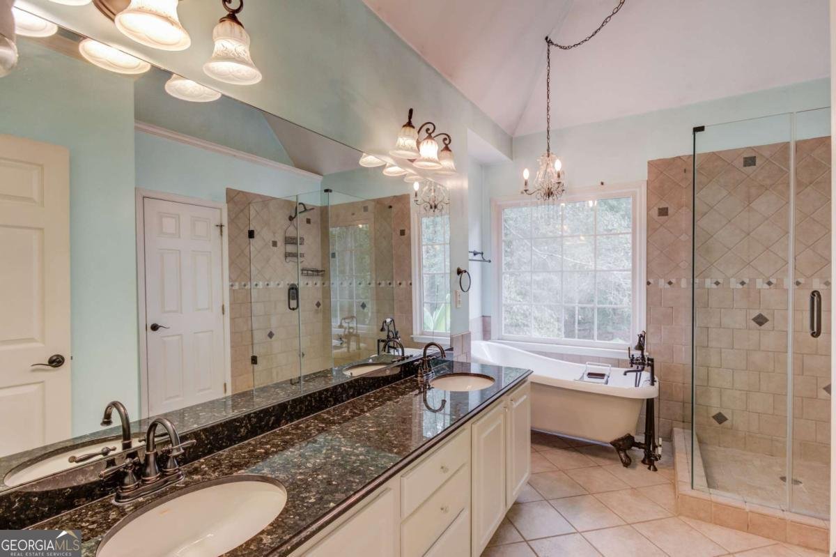 5474 Forest Drive Loganville - 2