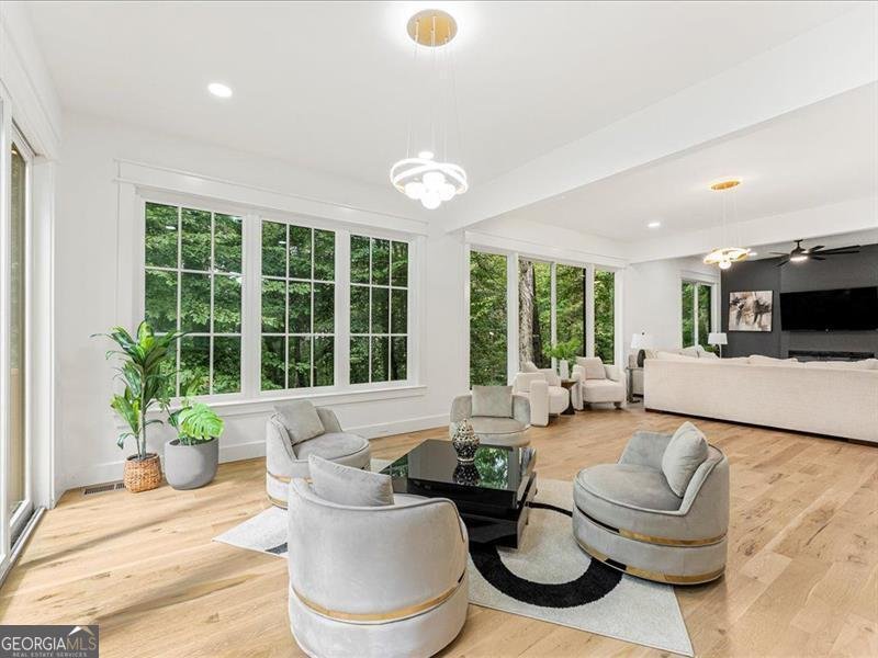 1153 Dawn View Lane Atlanta - 33