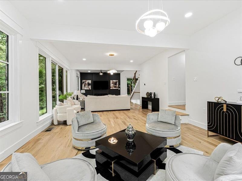 1153 Dawn View Lane Atlanta - 34