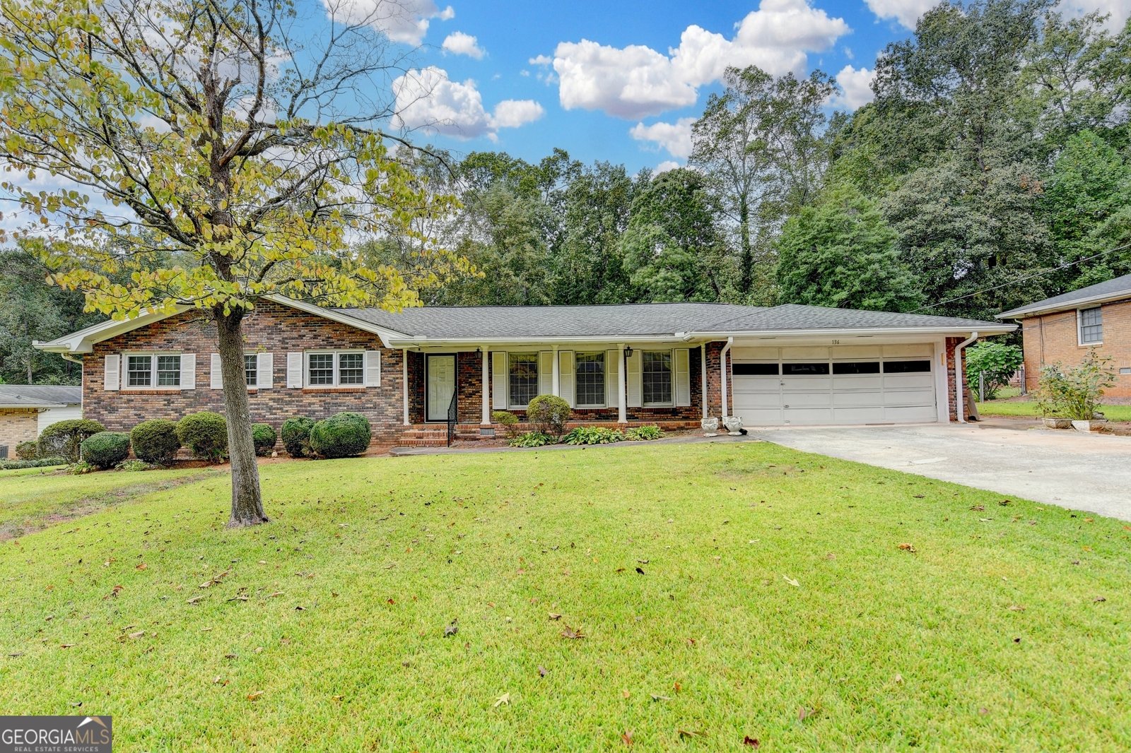136 Lancelot Way Lawrenceville - 1