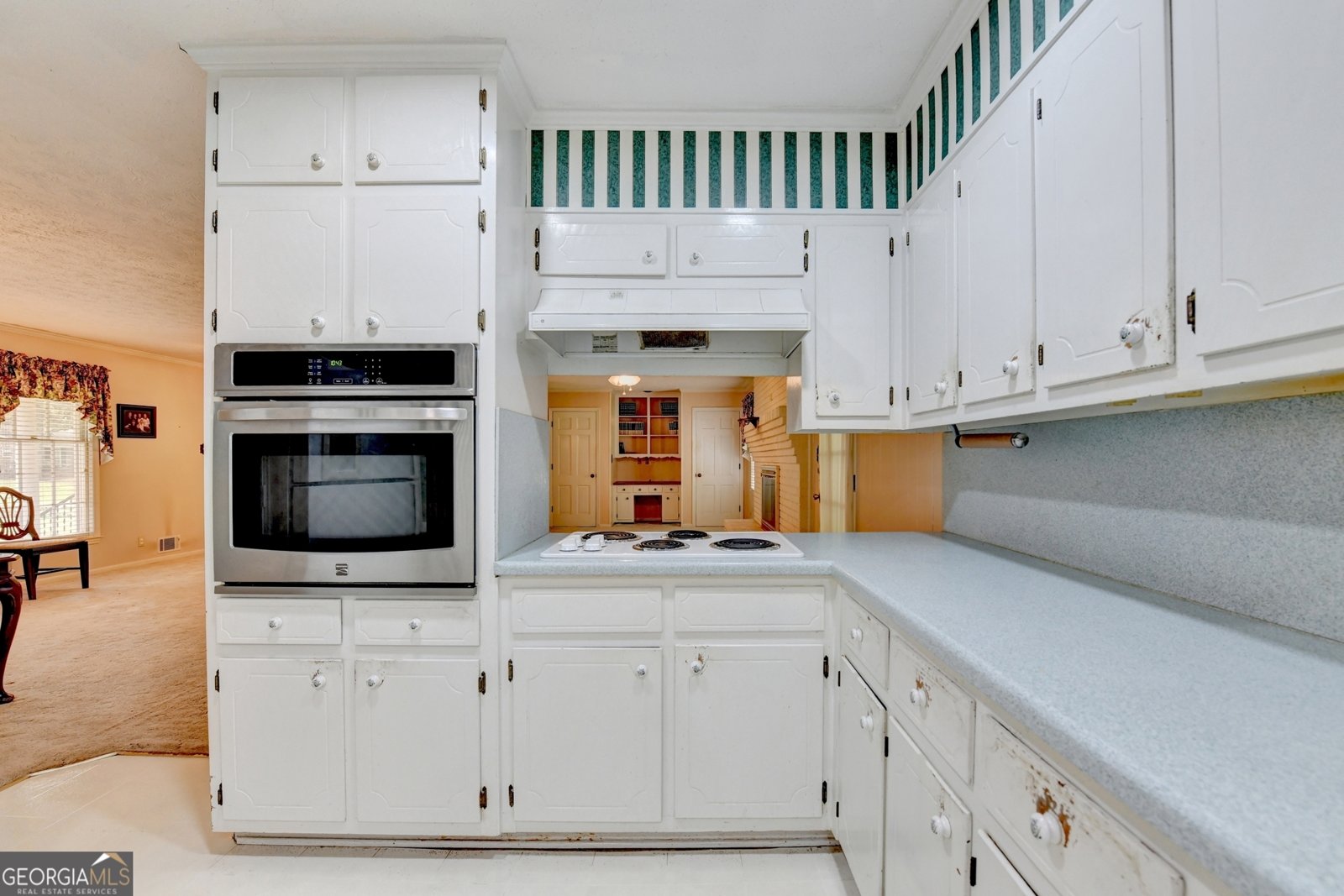 136 Lancelot Way Lawrenceville - 18