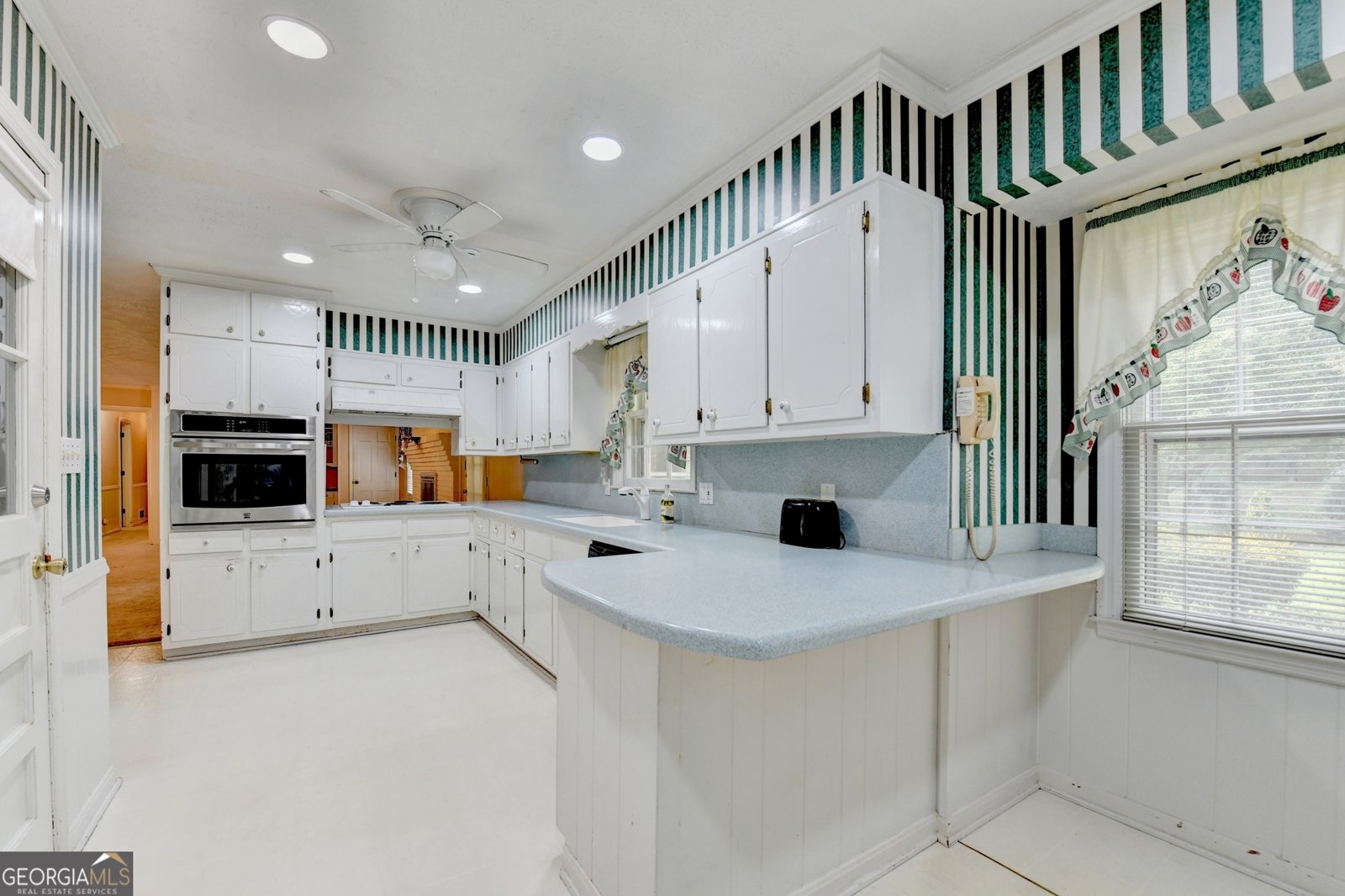 136 Lancelot Way Lawrenceville - 20