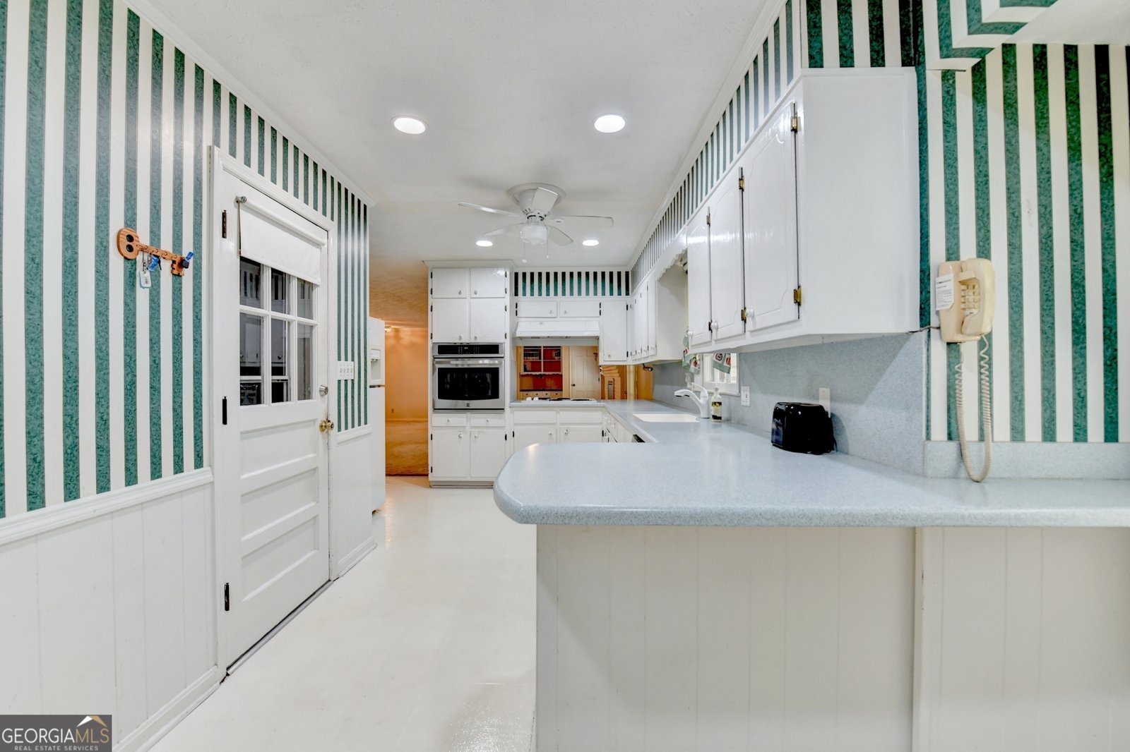 136 Lancelot Way Lawrenceville - 21