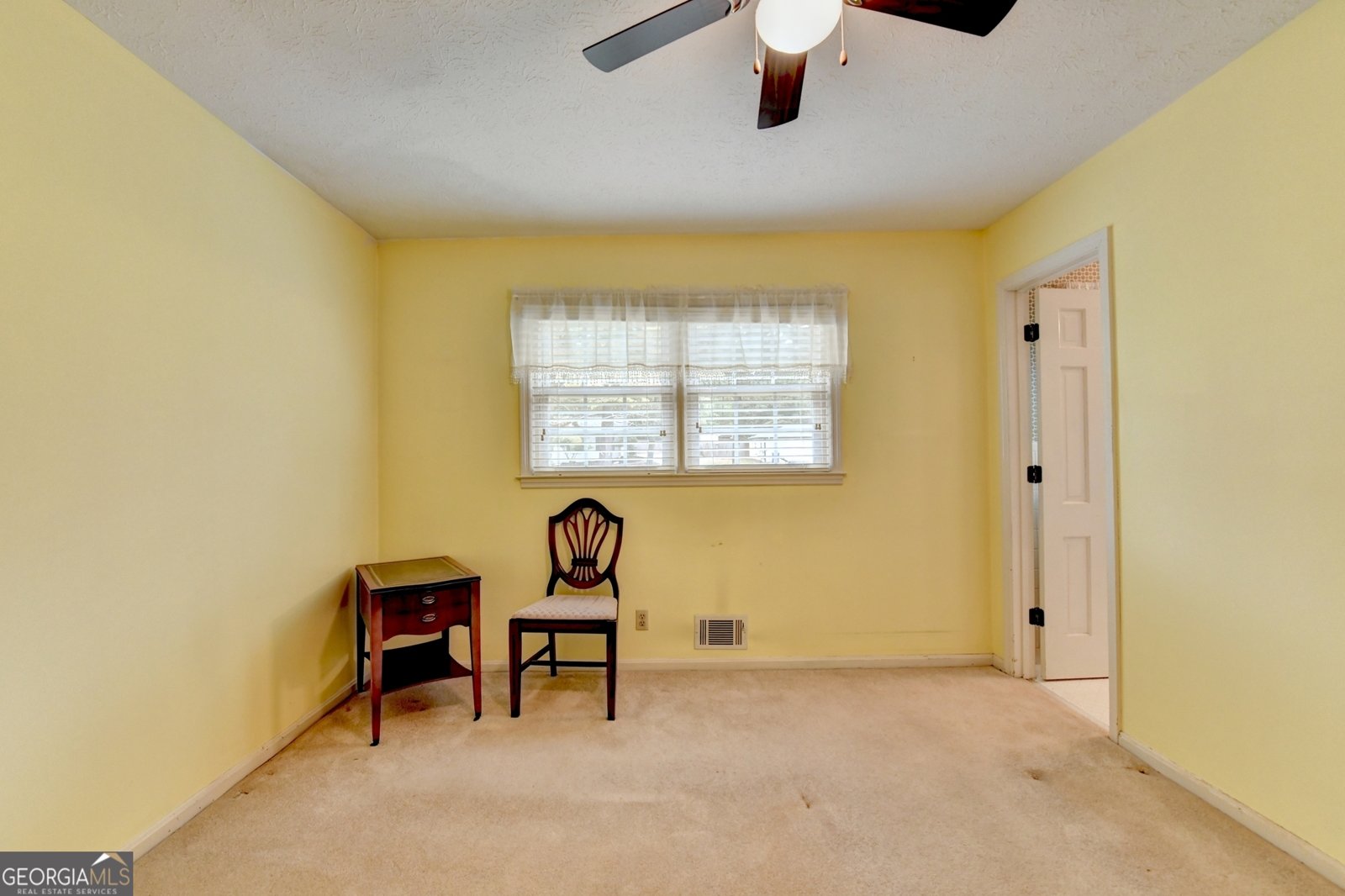 136 Lancelot Way Lawrenceville - 38