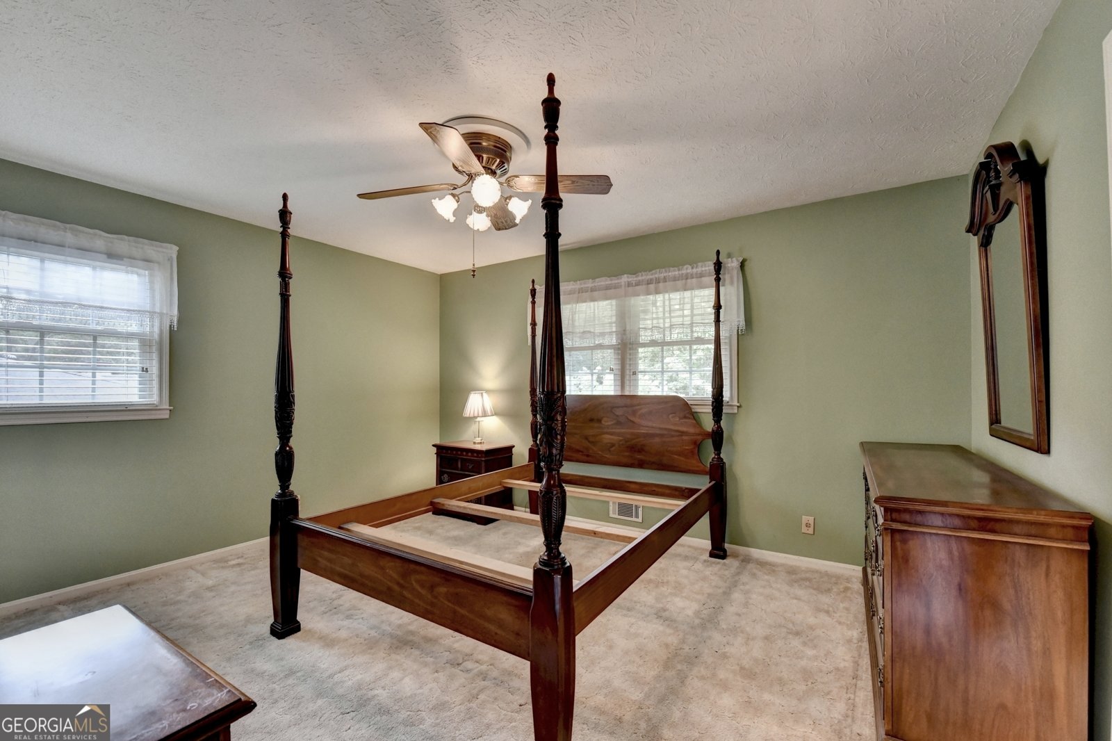 136 Lancelot Way Lawrenceville - 42