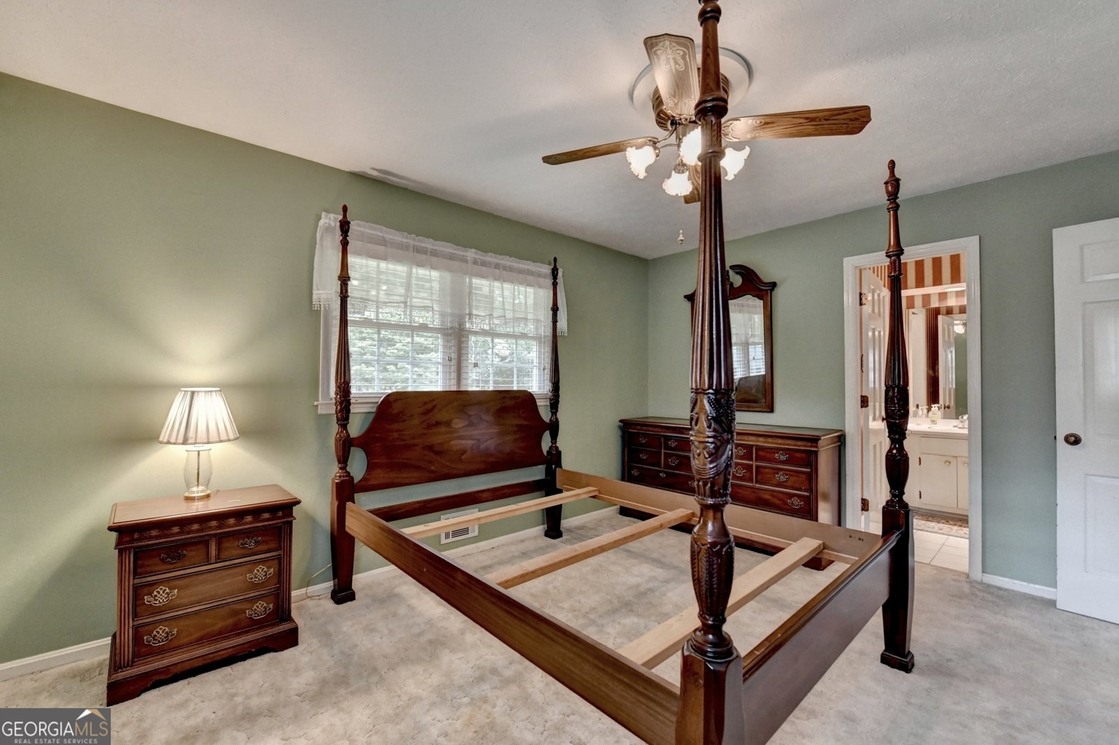 136 Lancelot Way Lawrenceville - 43