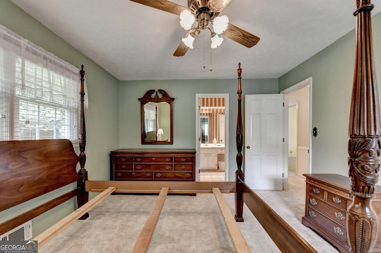 136 Lancelot Way Lawrenceville - 44