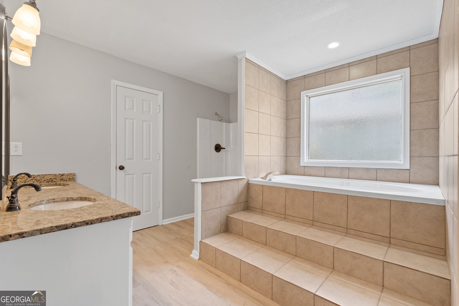 7513 Columbus Road Lizella - 32