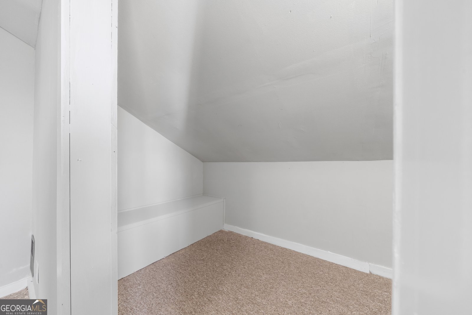 7513 Columbus Road Lizella - 38