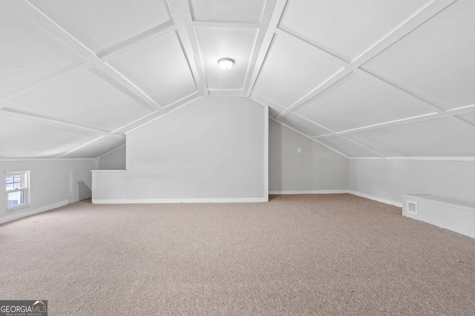 7513 Columbus Road Lizella - 40
