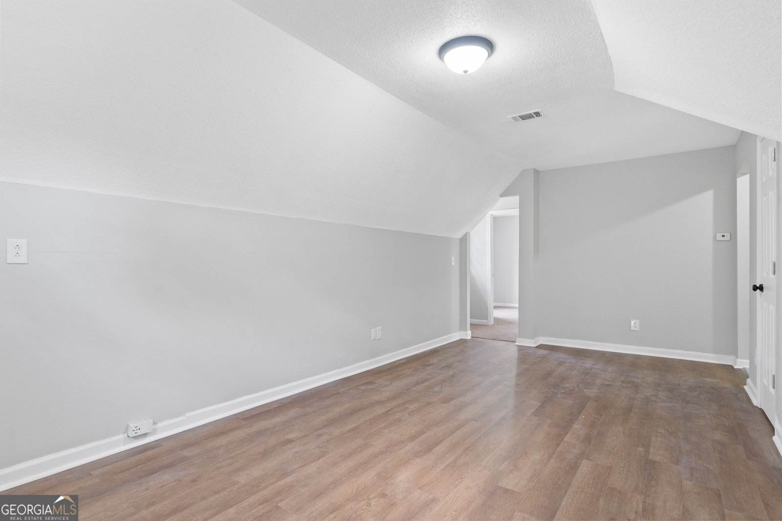 7513 Columbus Road Lizella - 46