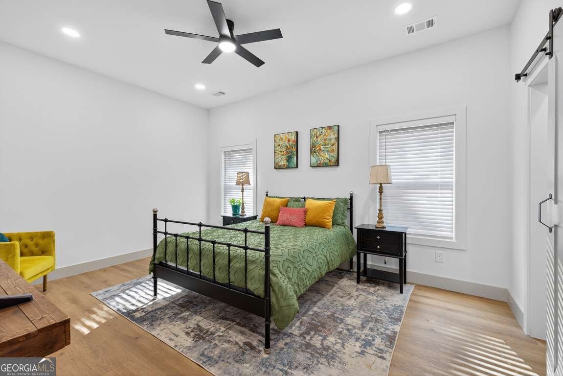 4217 Railroad Street Oakwood - 37