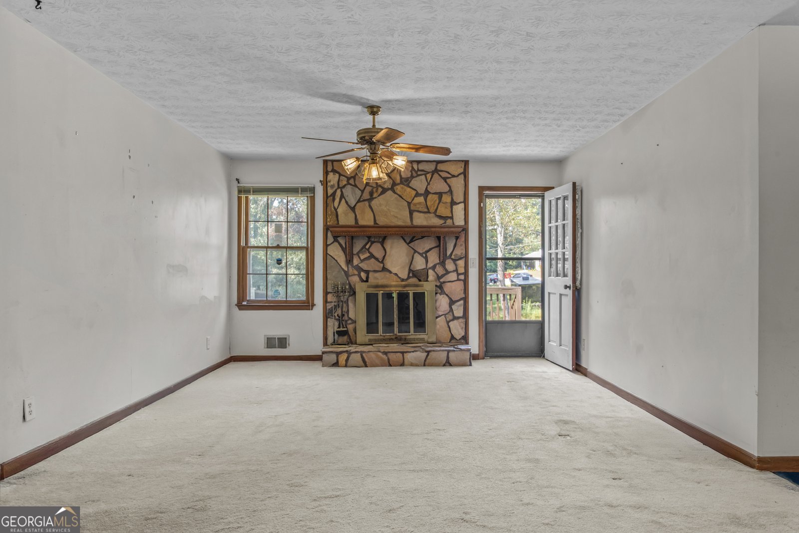 4797 Hemlock Drive Conyers - 1