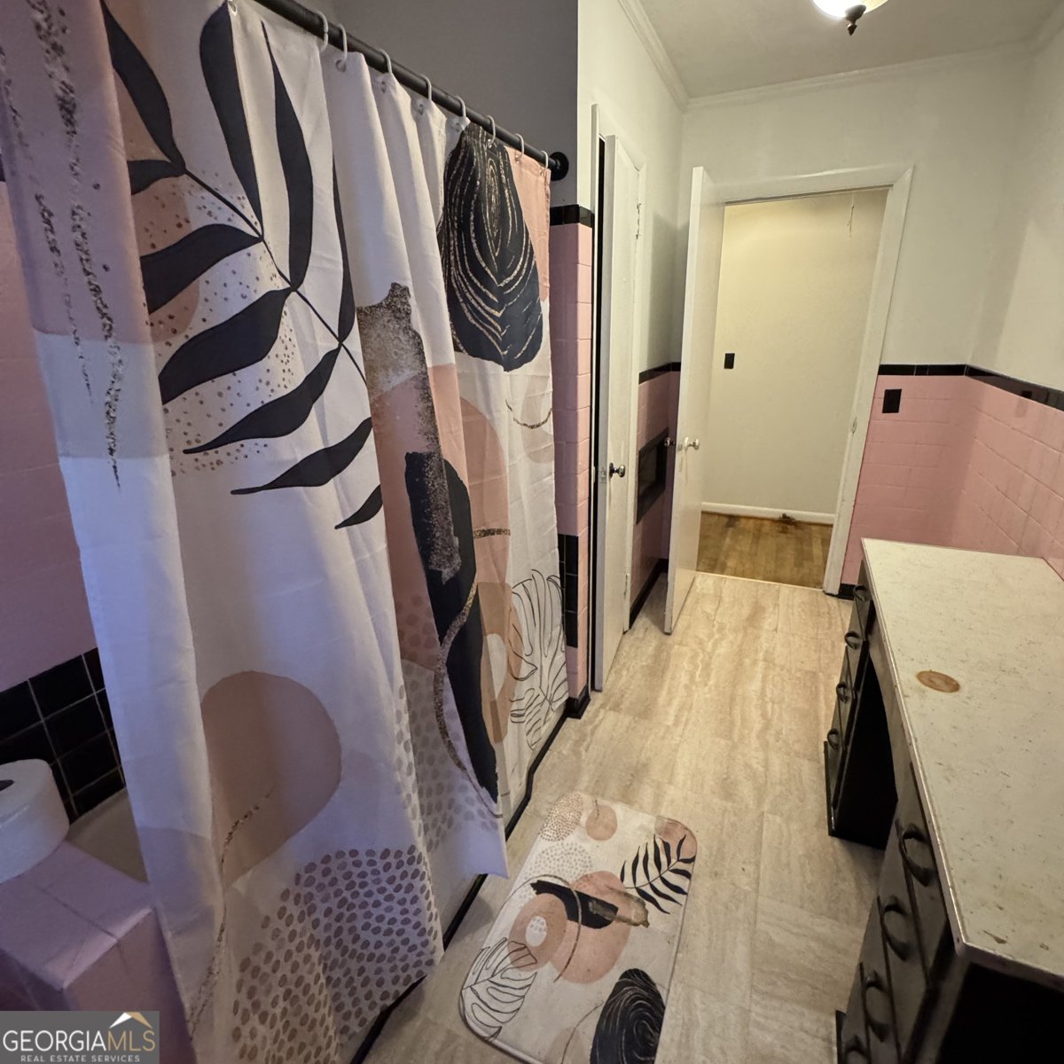 303 Auburn Street Centre - 21